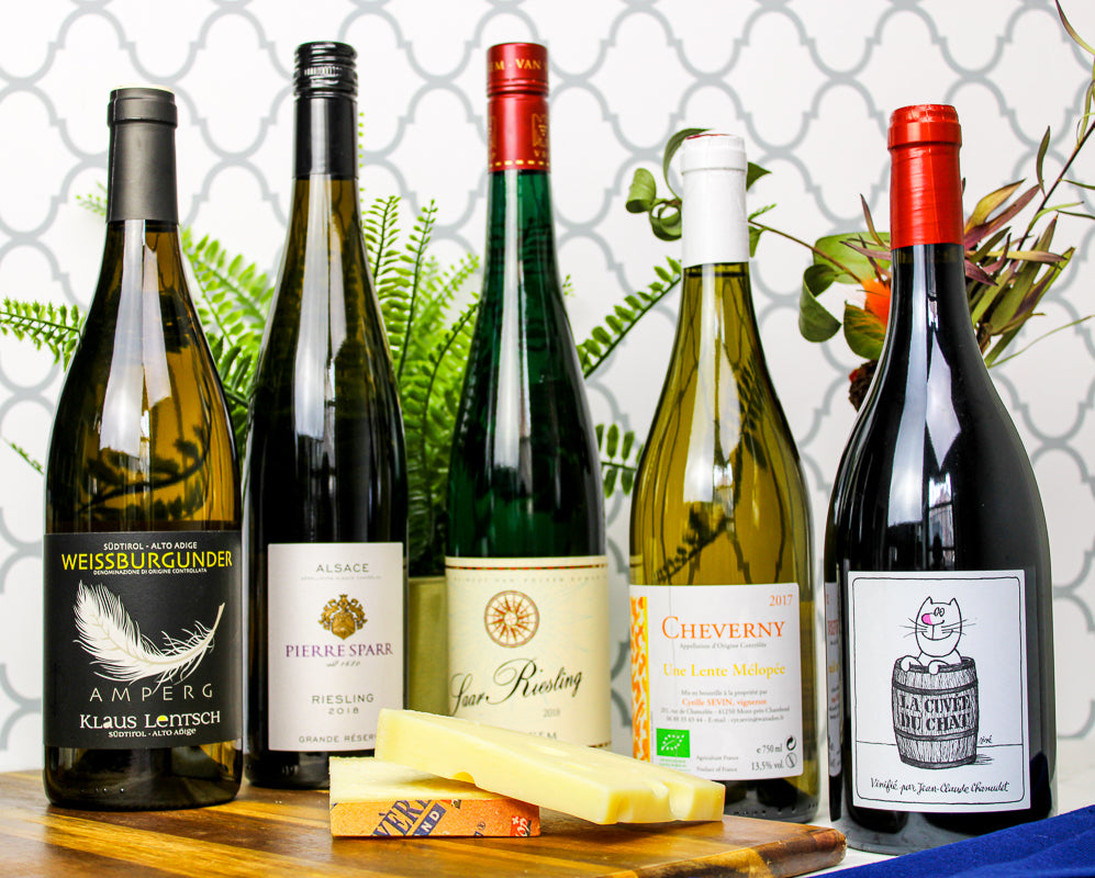 Fondue Pairings: Great Wines to "Dip" Into