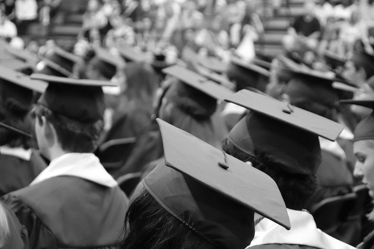 “Pomp”-ing Bottles: Gift Ideas for This Year’s Grads